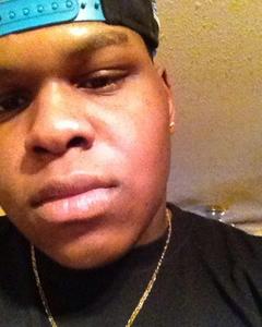 Man, 30. Lonnie218838