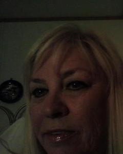 Woman, 72. fjk3215