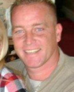 Man, 44. Foutsarosa