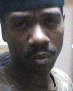 Man, 53. bozztwin
