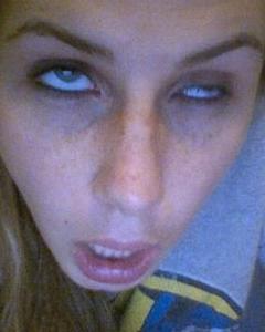 Woman, 30. Covenire