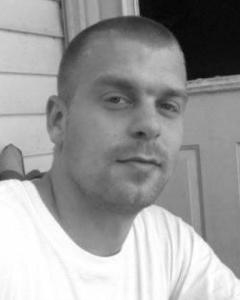 Man, 42. Andrew820533