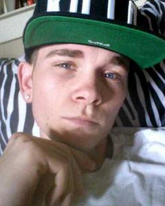 Man, 30. Ty_8221