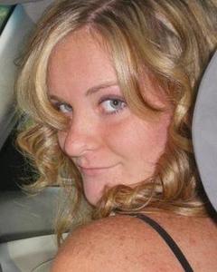 Woman, 34. Sapphire43