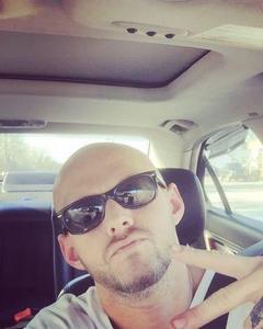 Man, 42. bripof