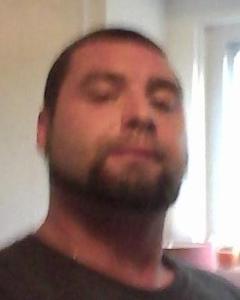 Man, 40. showers845462