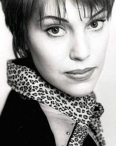 Woman, 43. CoverGirl826