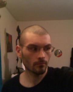 Man, 38. halios