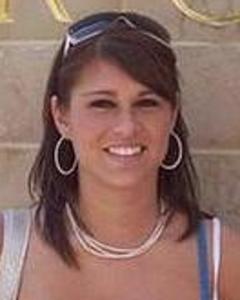 Woman, 46. portmina