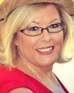 Woman, 67. Ak2tngal