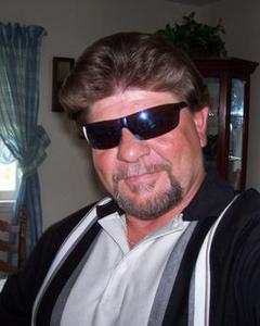 Man, 68. lobolooking