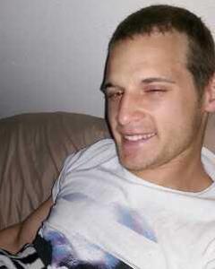 Man, 32. ccenssalol