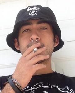 Man, 31. DeadHead7382