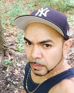 Man, 48. Patron8376