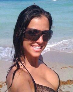 Woman, 35. HayleyGraham8