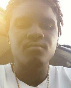 Man, 30. Northside_Tril