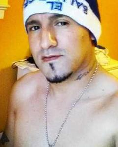Man, 43. guanaco6818