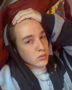 Man, 33. Arron2011
