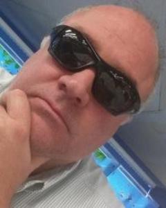 Man, 52. Tom10241073