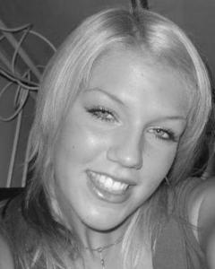 Woman, 42. etak090199