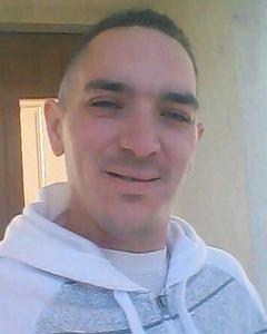 Man, 39. apl4884