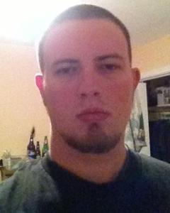 Man, 33. Travis8325828
