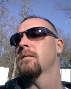 Man, 40. pat4285