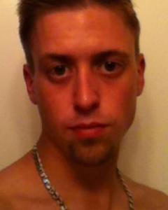 Man, 40. NoBullsht4633