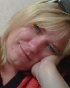 Woman, 45. AJH30