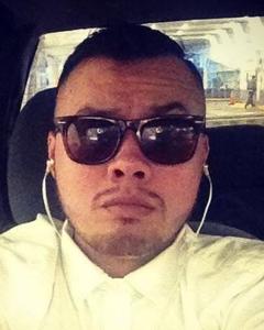 Man, 34. Hawaiianbo6075