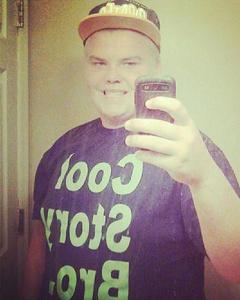 Man, 30. DatDudee12