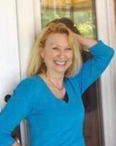 Woman, 65. petgodess