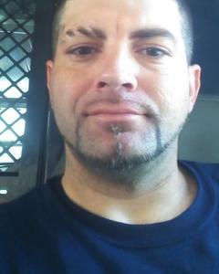 Man, 46. uneedittoohuh