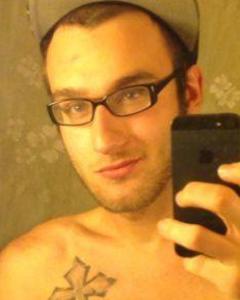 Man, 31. BrokeNCYDE4Evr