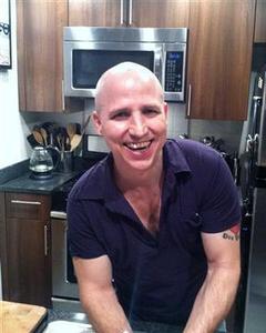 Man, 64. marc1016799