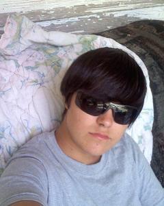 Woman, 35. KoUnTrYsTuD89