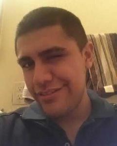 Man, 32. Carisma10