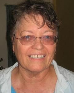 Woman, 79. maglette