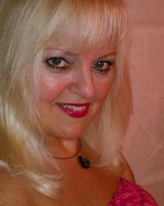 Woman, 70. ROXIE1231
