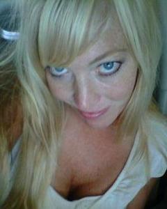 Woman, 53. Ker230