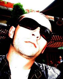 Man, 47. lentesolar
