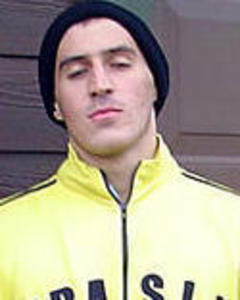 Man, 43. digalo