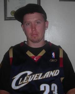 Man, 43. Footz2425