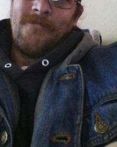 Man, 43. Forklift_tse