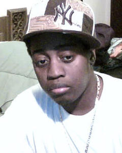 Man, 48. PRETTYBOY30133
