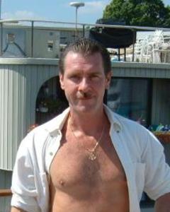 Man, 59. Billfloat