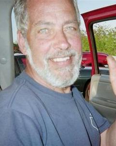 Man, 70. Looking4U2839