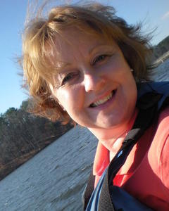 Woman, 66. mom44g