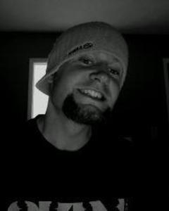 Man, 48. fadetopretend