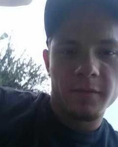 Man, 32. kdeeson